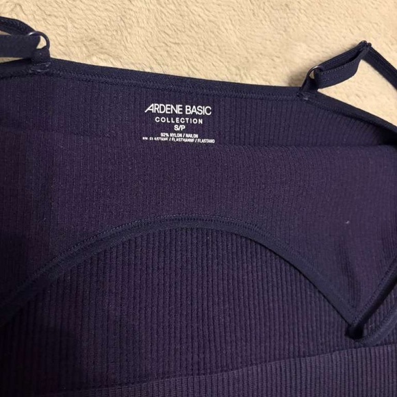 ARDENE Basic Ribbed Crop Tops! - Picture 7 of 9